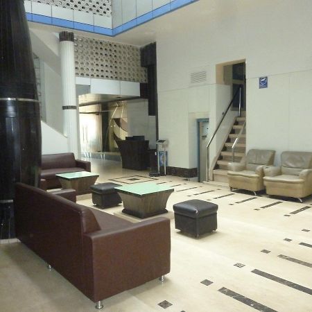 Hotel Stars Mumbai Exteriör bild