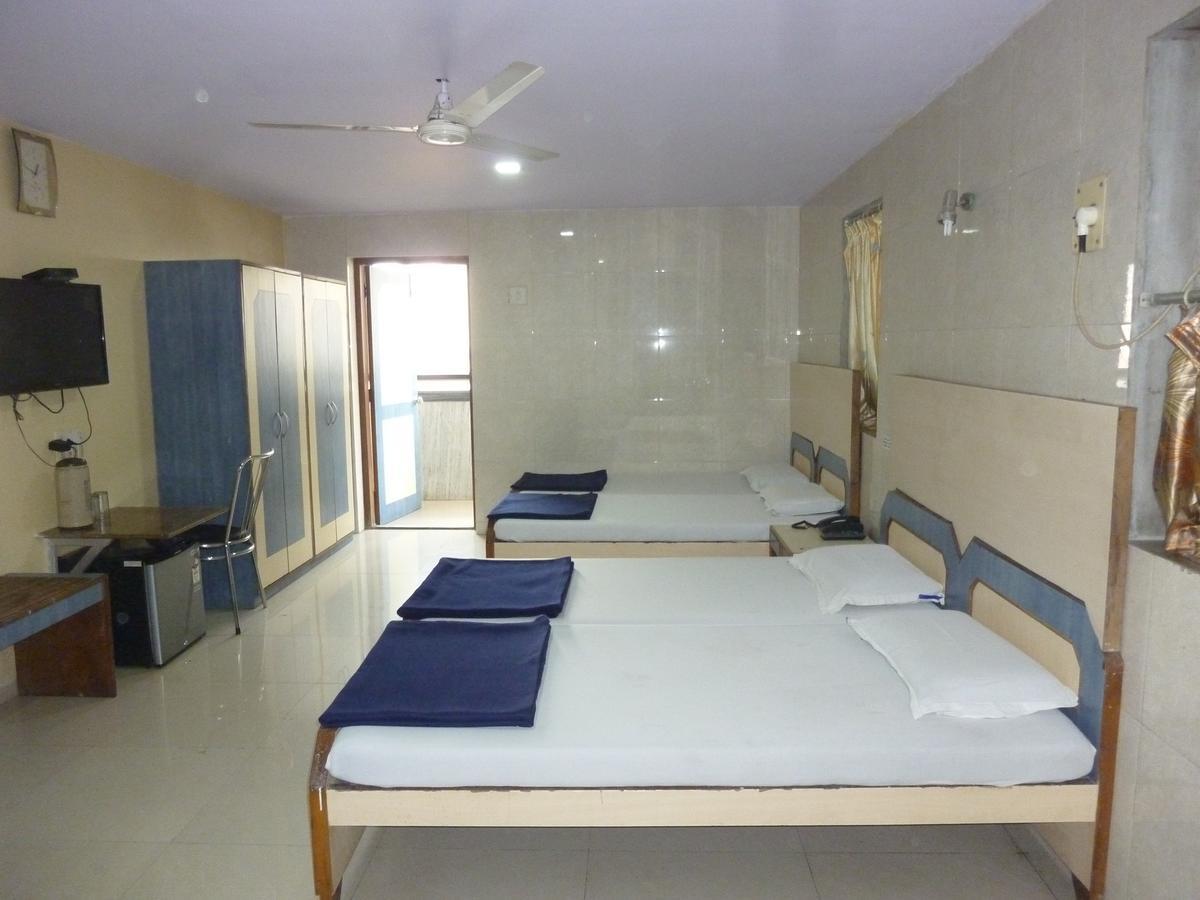 Hotel Stars Mumbai Rum bild
