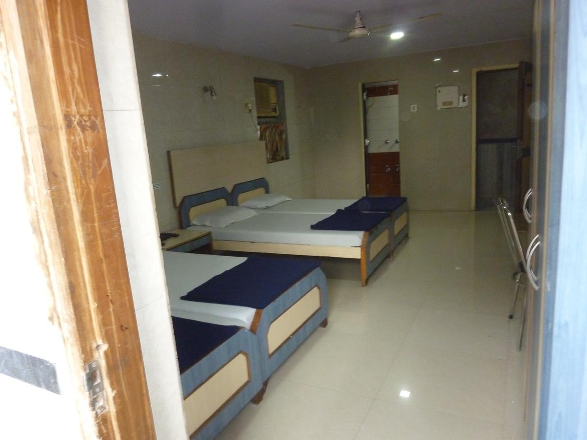 Hotel Stars Mumbai Rum bild