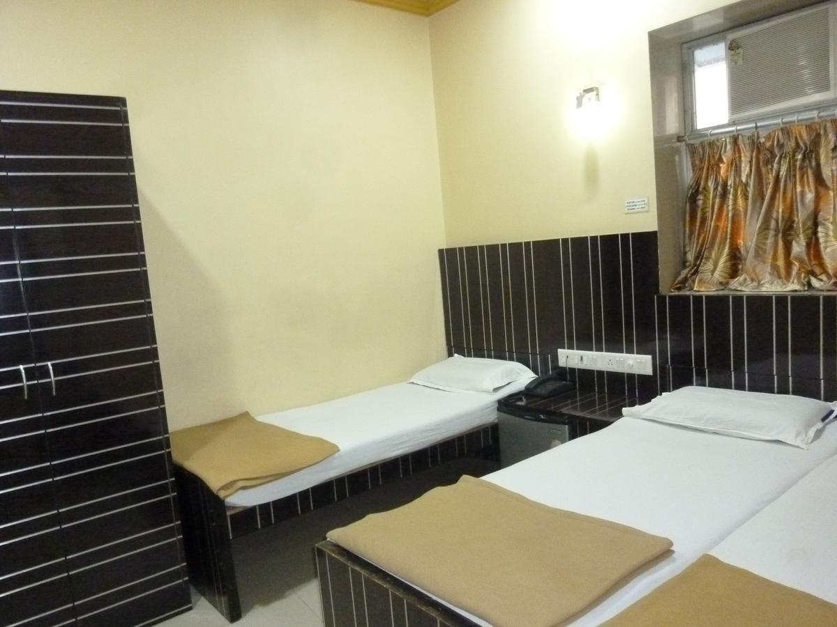 Hotel Stars Mumbai Rum bild